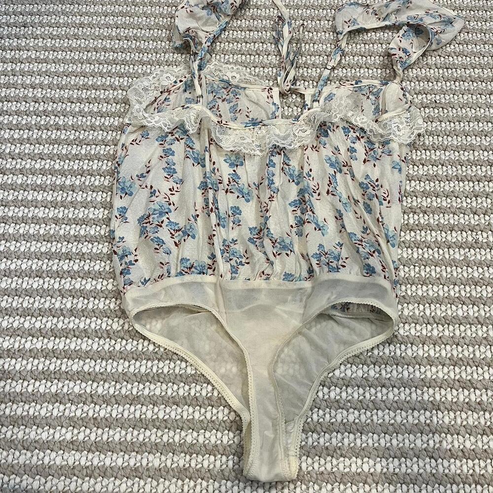 Free People Intimately Women’s Take It Away Bodysuit - Picture 4 of 4